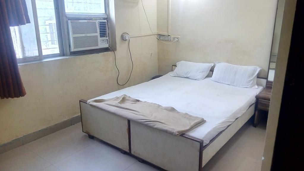 Hotel Shiva Panvel Δωμάτιο φωτογραφία