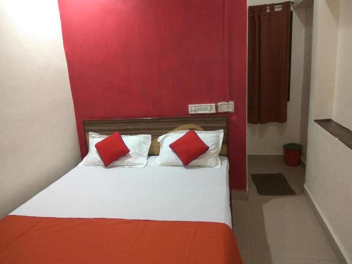 Hotel Shiva Panvel Εξωτερικό φωτογραφία